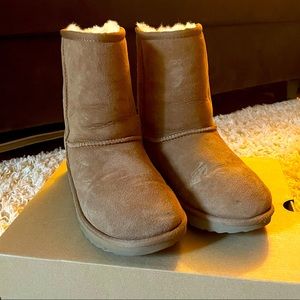 Ugg Kids Classic II